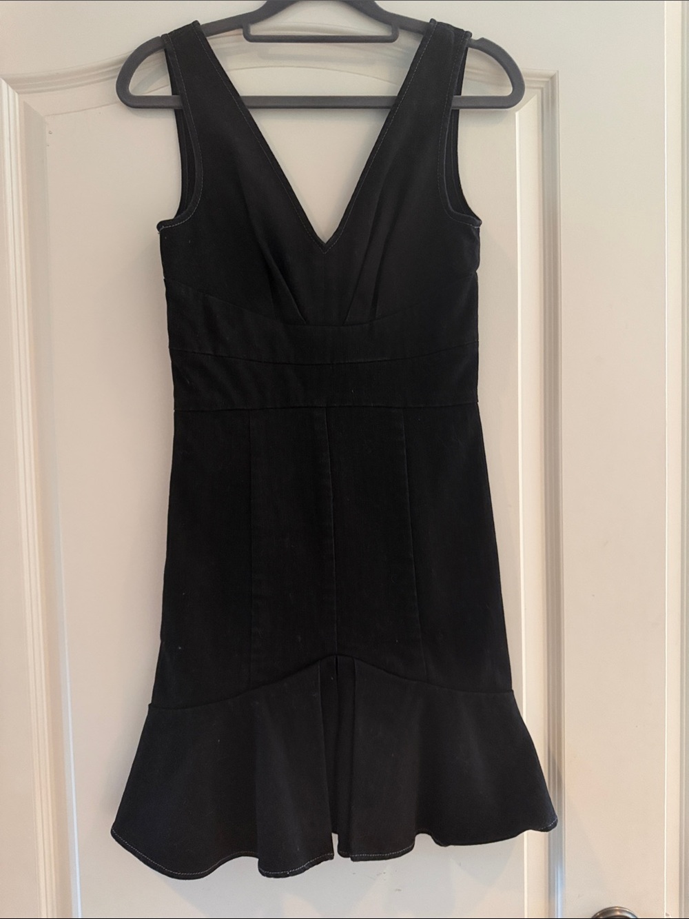 Rachel Zoe Black V-Neck Sleeveless Mini Dress